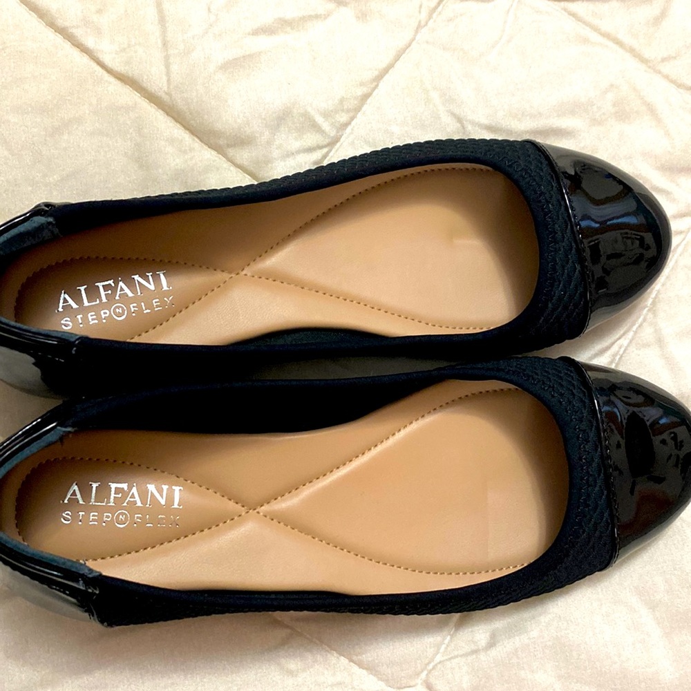 ALFANI Step N Flex Black Flats